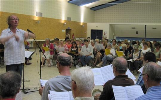 les-repetitions-pour-les-adultes-ont-lieu-tous-les-matins-aux-griottons-photo-m-c-(clp)