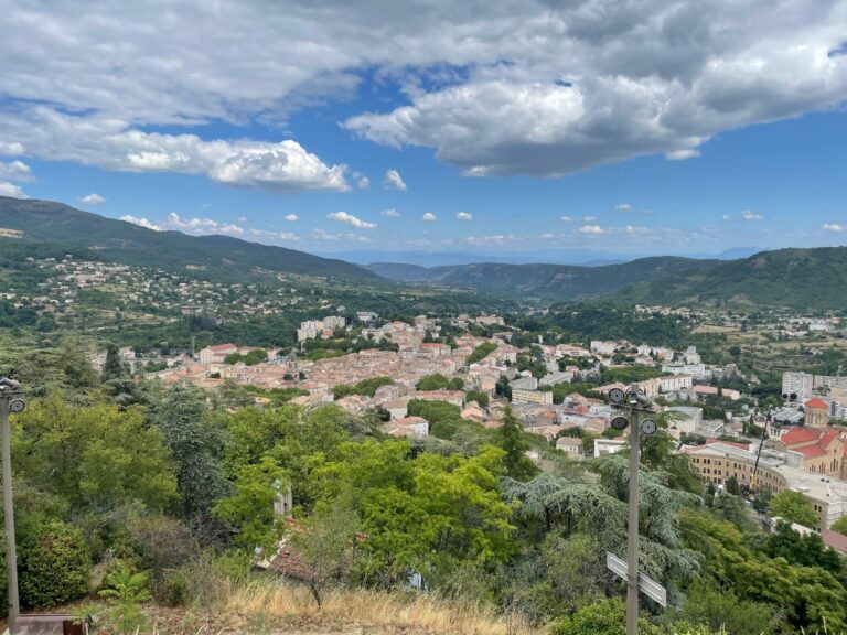 20250730131031_Jean_ad301258de_E16FE748727544E5A304C0D05E8F30E8_IMG_8335_1920x1440