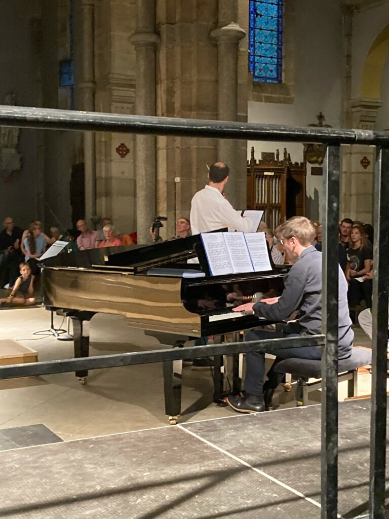 20250801191040_caroleallaire_2be211e706_AE9310C54B494C71ADE6D5CEE1F690DC_be3c_1440x1920